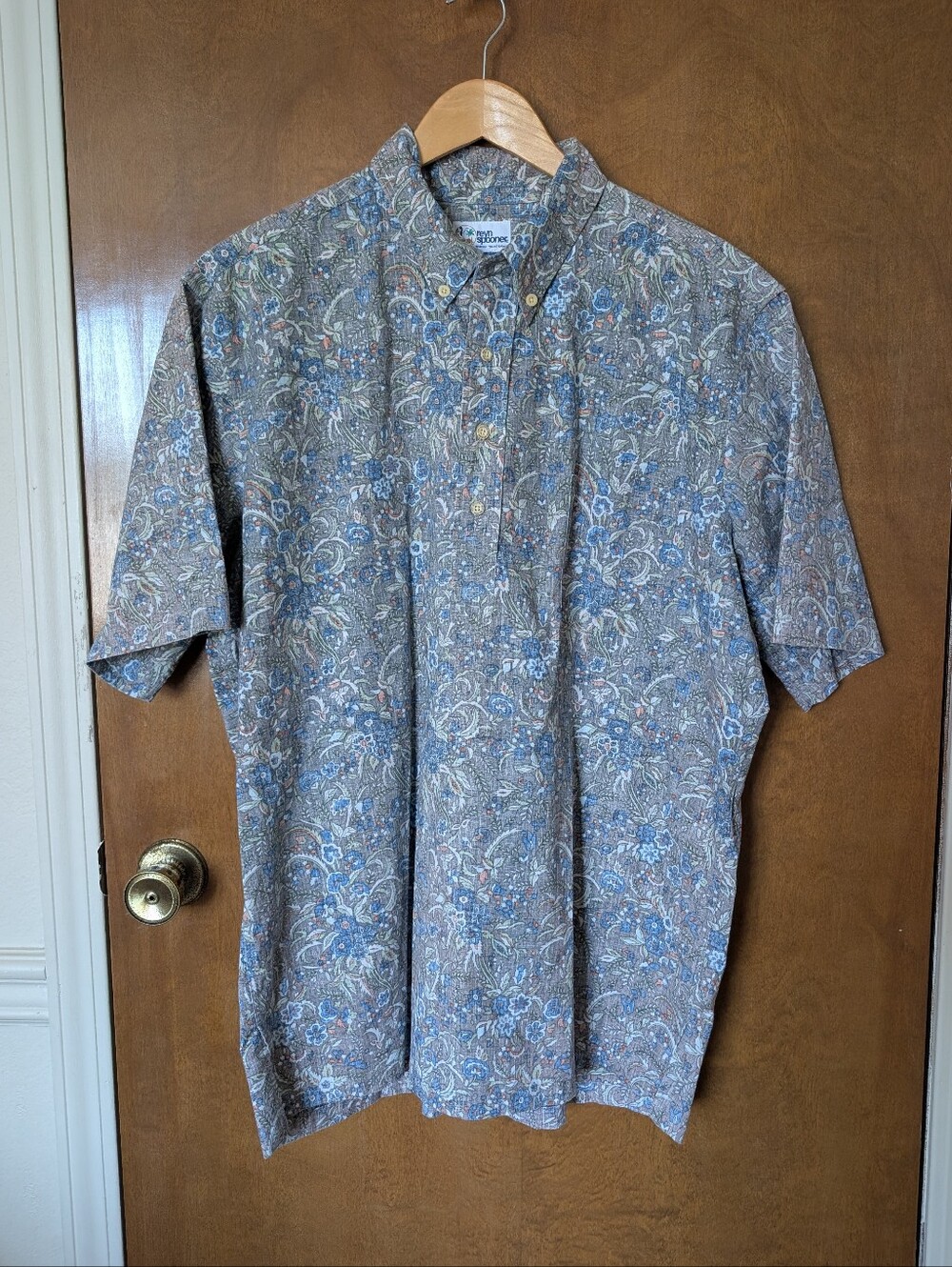 Vtg Reyn Spooner Gray Floral Reverse Print Short Sleeve Button Down Shirt
